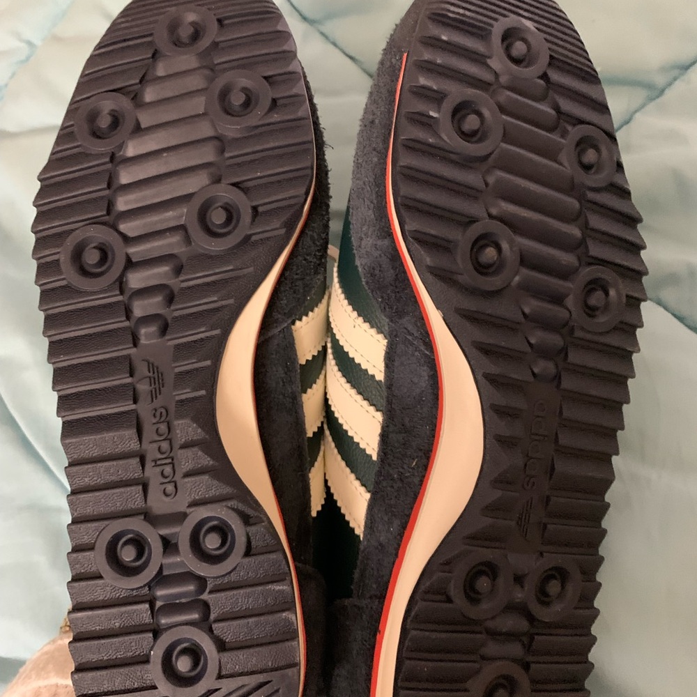 Adidas Forest Green and Cream Trainers SL72 - Picture 4 of 7